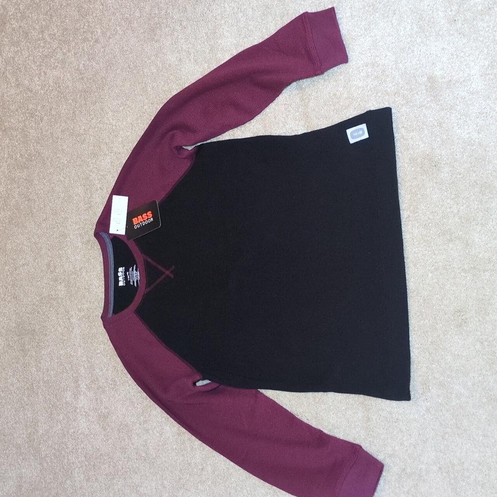 Black and Burgundy Bass Top